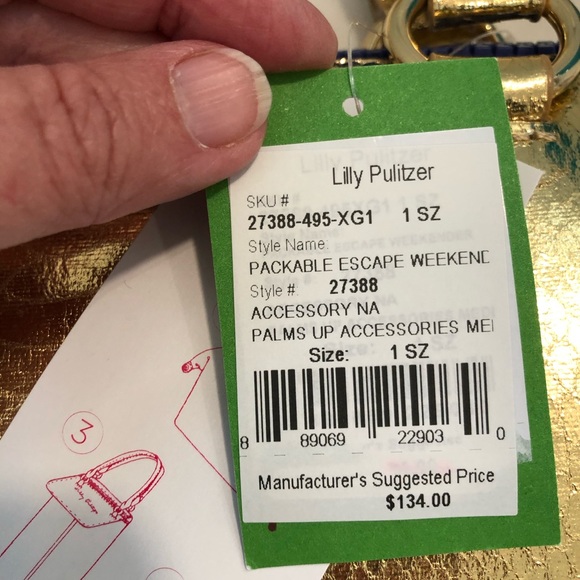 Lilly Pulitzer NWT packable escape weekend bag - Picture 3 of 8